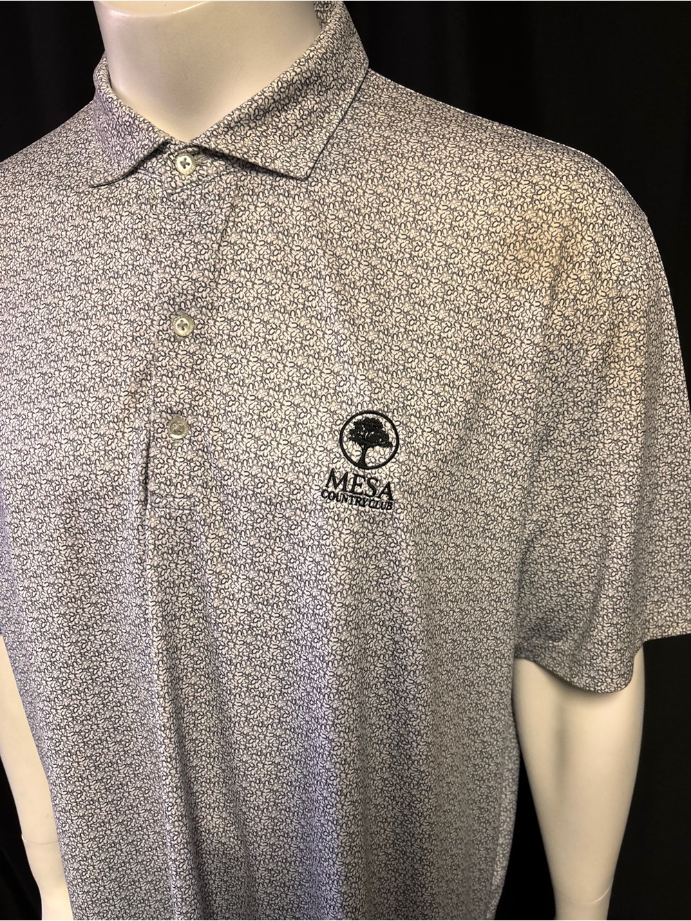 Awesome men’s XXL Johnnie O golf polo